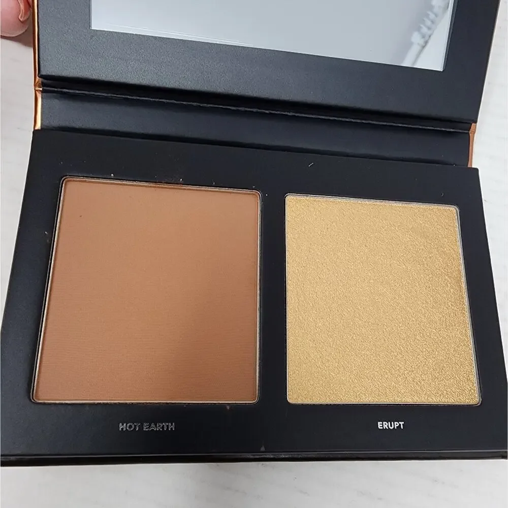 Haus‎ Labs by Lady Gaga Heat Spell Bronzer & Highlighter Duo Hot Earth / Erupt